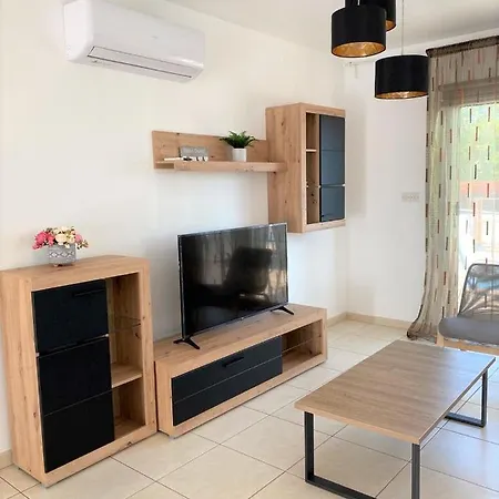 Villa Orestiada Ekaterina 3 Bdrm Protaras
